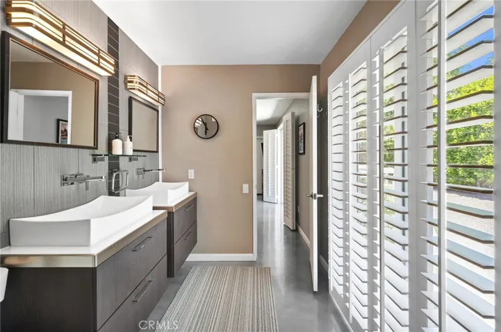 1120 E Louise Drive, Palm Springs, California 92262