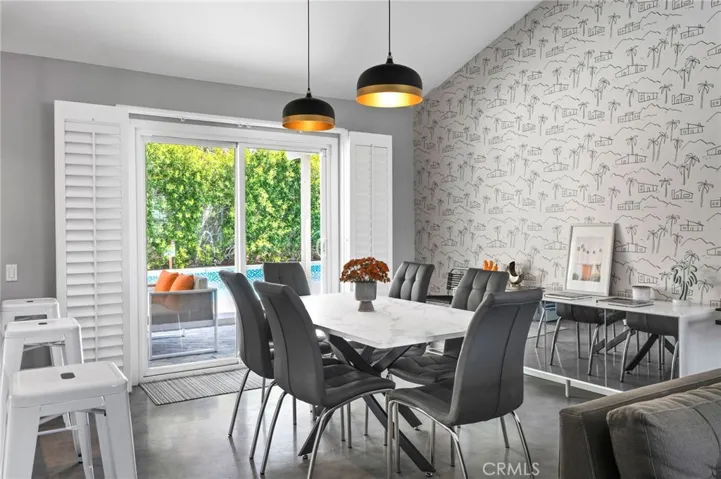 1120 E Louise Drive, Palm Springs, California 92262
