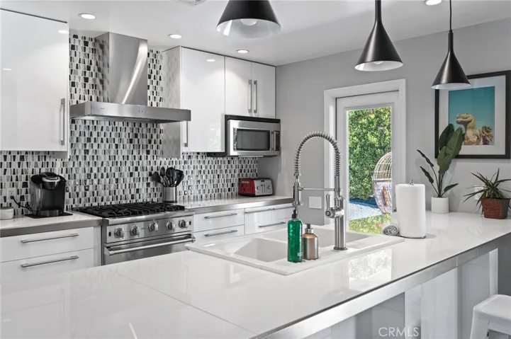 1120 E Louise Drive, Palm Springs, California 92262