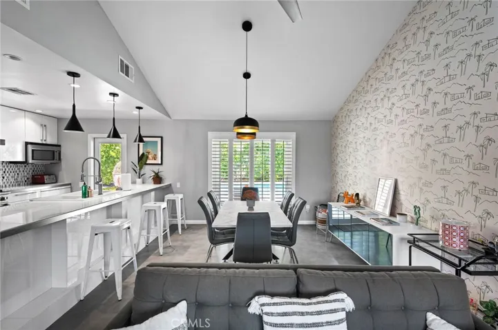 1120 E Louise Drive, Palm Springs, California 92262