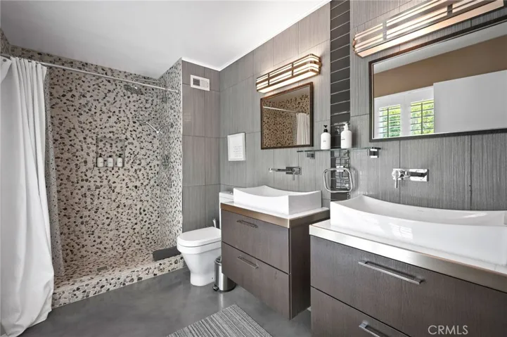 1120 E Louise Drive, Palm Springs, California 92262