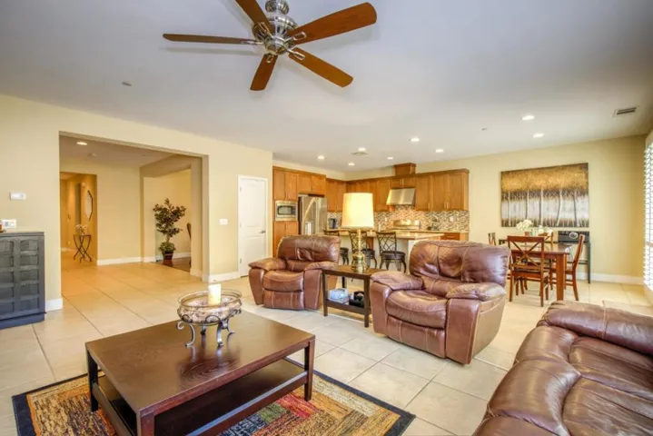 9881 Rancho Hills Drive, Gilroy, California 95020