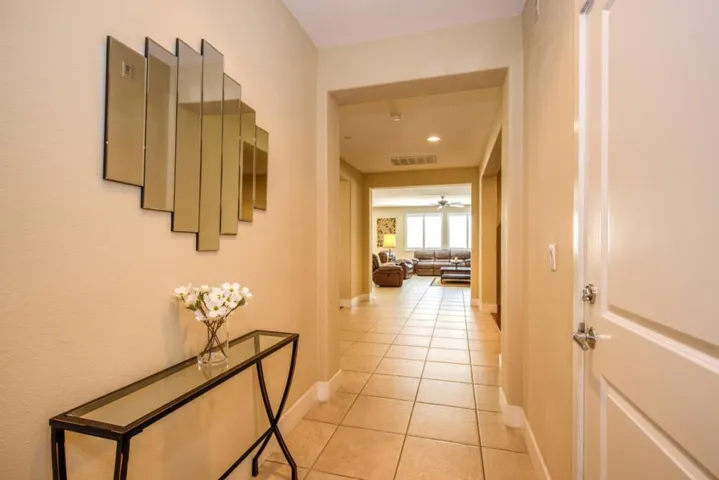 9881 Rancho Hills Drive, Gilroy, California 95020