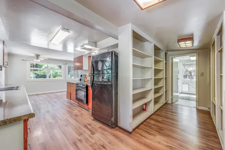 23640 Glenwood Drive, Los Gatos, California 95033