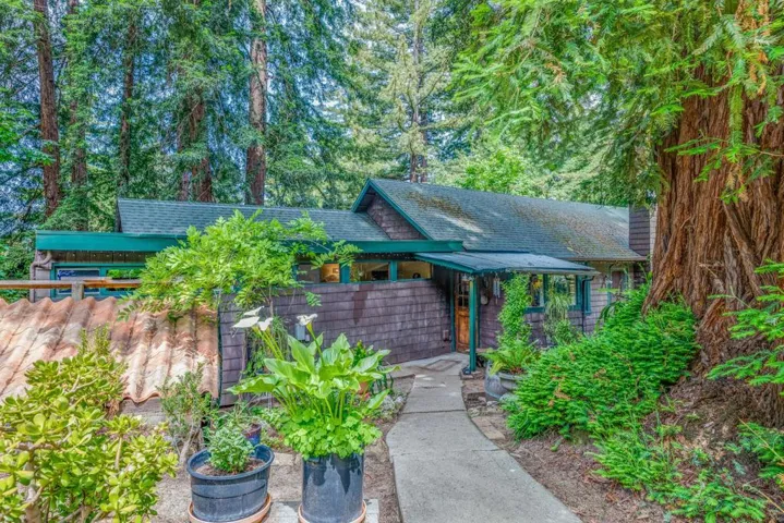 23640 Glenwood Drive, Los Gatos, California 95033