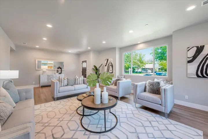 1561 Fuchsia Drive, San Jose, California 95125