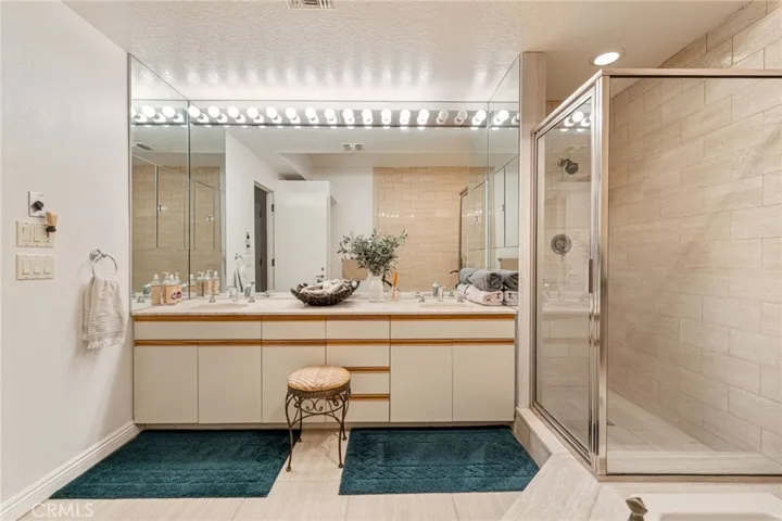 20 N Kavenish Drive, Rancho Mirage, California 92270