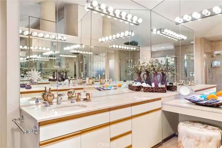 20 N Kavenish Drive, Rancho Mirage, California 92270