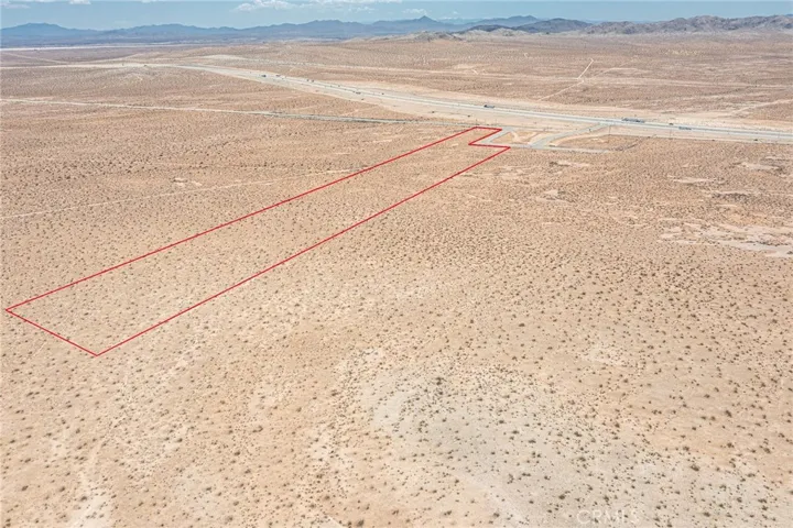 Red property boundary markers are not to be relied on as exact property lines. Buyer to confirm independently.