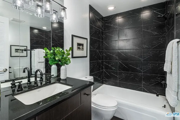 2222 S Araby Drive, Palm Springs, California 92264