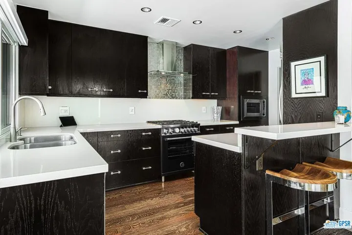 2222 S Araby Drive, Palm Springs, California 92264