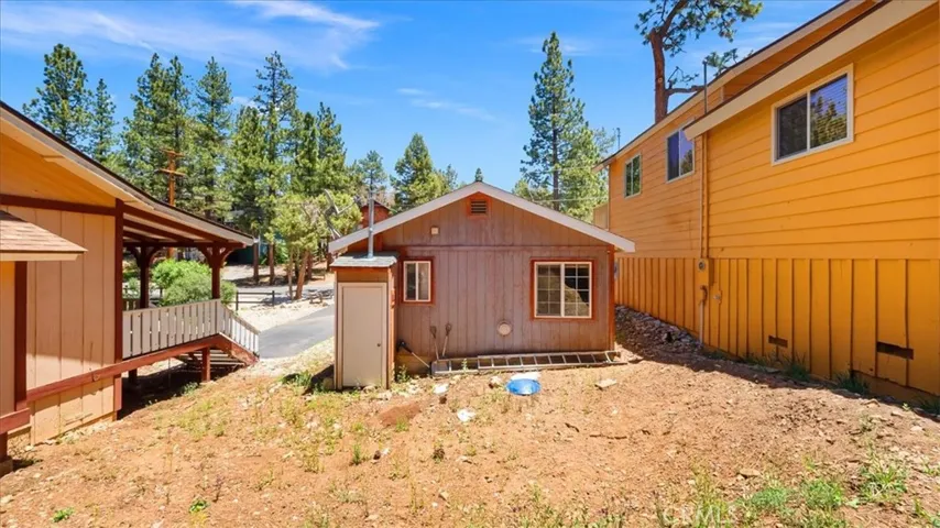 192 Vista Lane, Sugarloaf, California 92386
