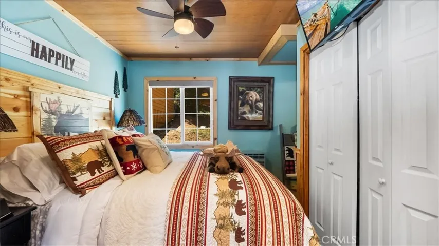 192 Vista Lane, Sugarloaf, California 92386