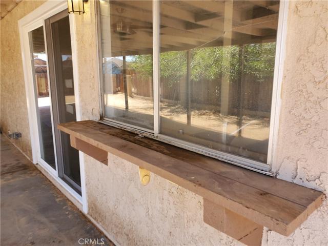 12535 Cypress Avenue, Victorville, California 92395