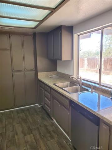12535 Cypress Avenue, Victorville, California 92395