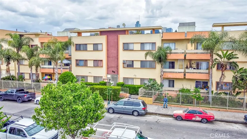 830 S Westlake Avenue, Los Angeles, California 90057