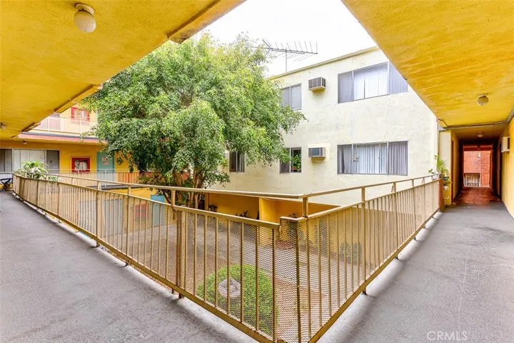 830 S Westlake Avenue, Los Angeles, California 90057
