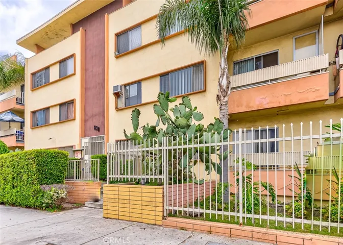830 S Westlake Avenue, Los Angeles, California 90057