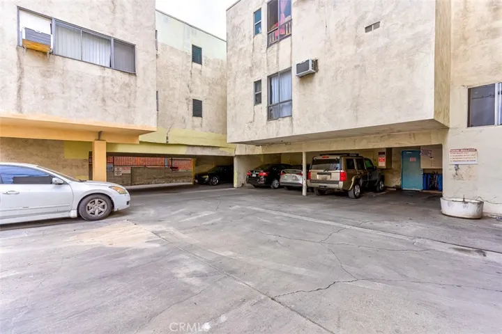 830 S Westlake Avenue, Los Angeles, California 90057