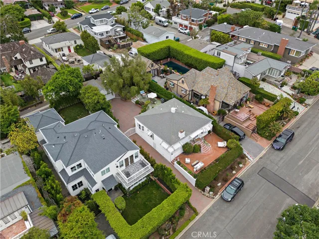 478 Holly Street, Laguna Beach, California 92651
