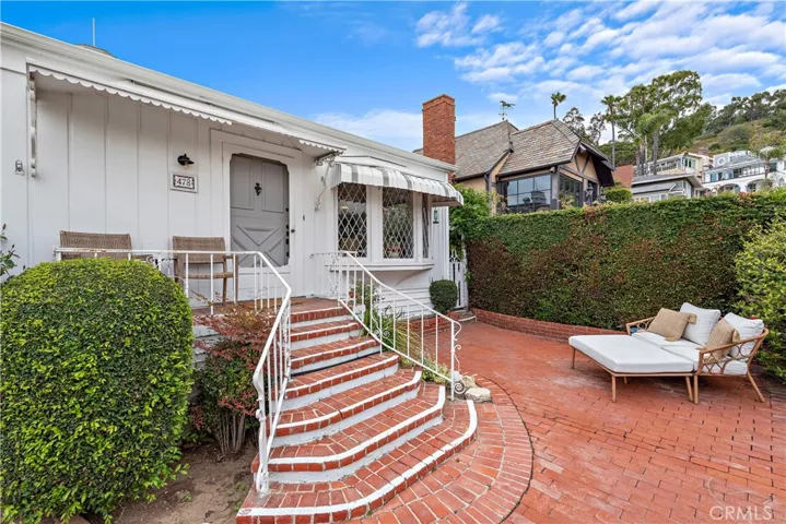 478 Holly Street, Laguna Beach, California 92651