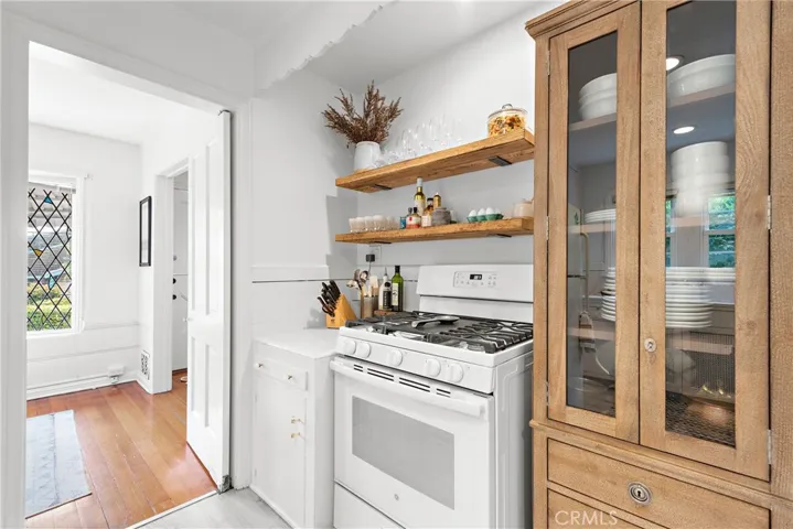 478 Holly Street, Laguna Beach, California 92651