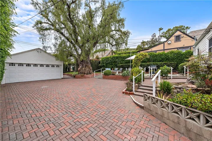 478 Holly Street, Laguna Beach, California 92651