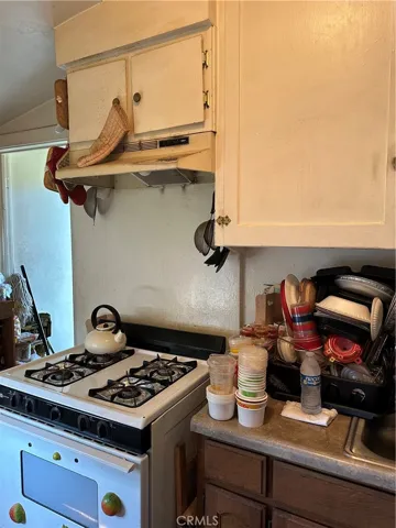 BACK UNIT KITCHEN