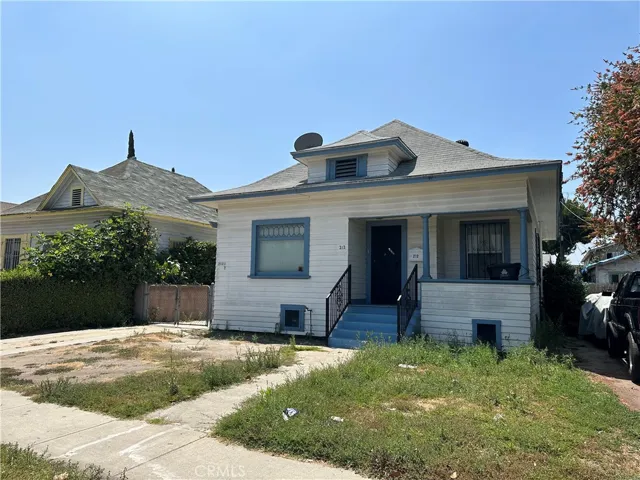 212 E 66th Street, Los Angeles, California 90003