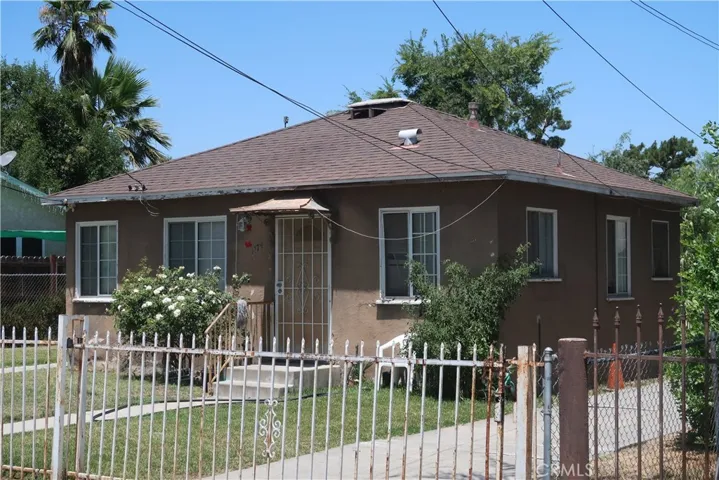 1174 Esperanza Street, San Bernardino, California 92410