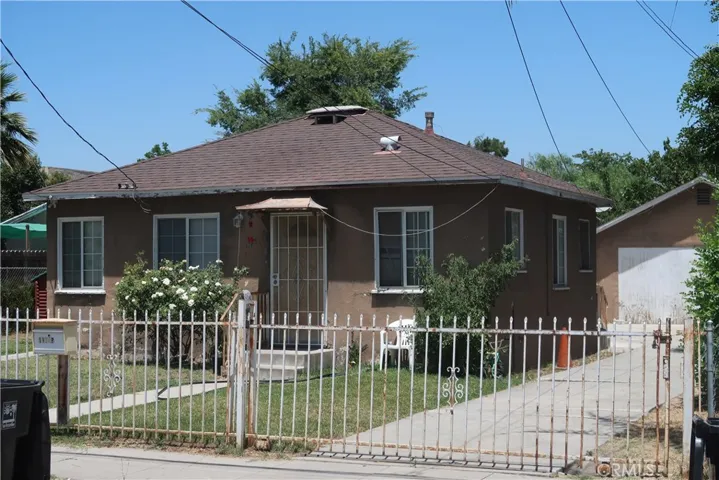1174 Esperanza Street, San Bernardino, California 92410