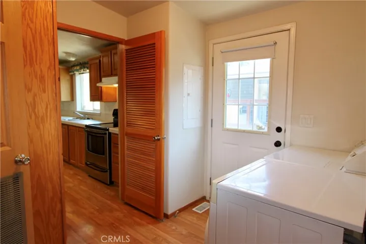 3960 Manchester Avenue, Clearlake, California 95422