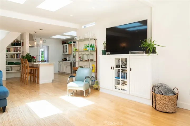 4028 Huron Avenue, Culver City, California 90232