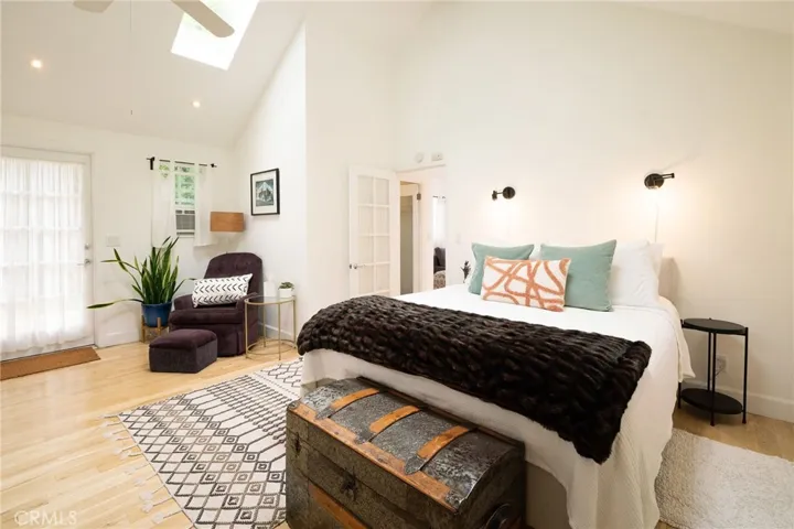 4028 Huron Avenue, Culver City, California 90232