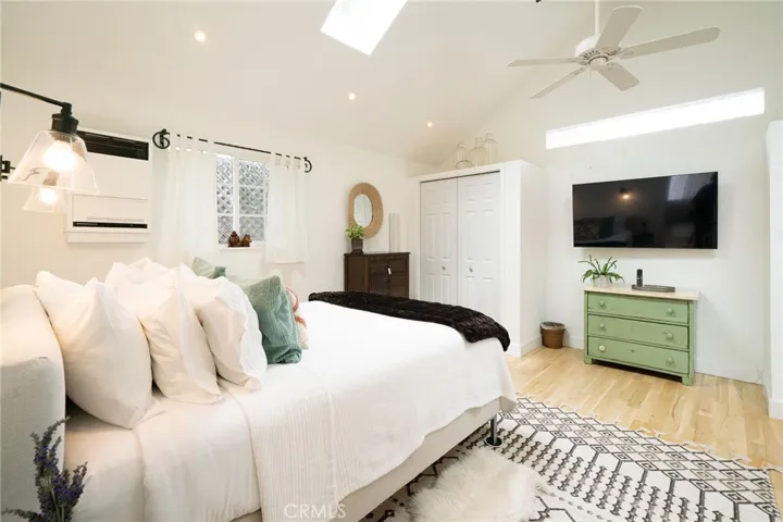 4028 Huron Avenue, Culver City, California 90232