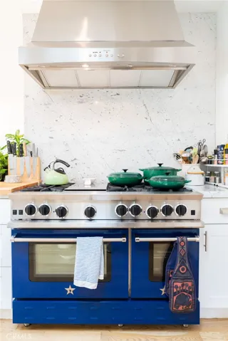 4028 Huron Avenue, Culver City, California 90232
