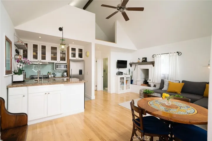 4028 Huron Avenue, Culver City, California 90232