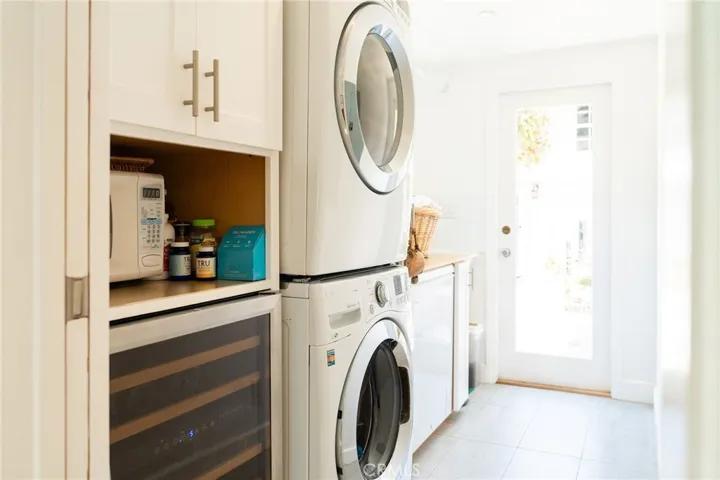 4028 Huron Avenue, Culver City, California 90232