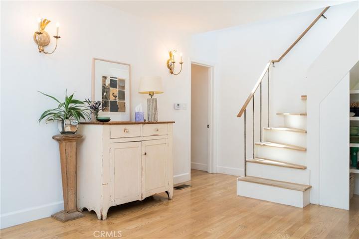 4028 Huron Avenue, Culver City, California 90232