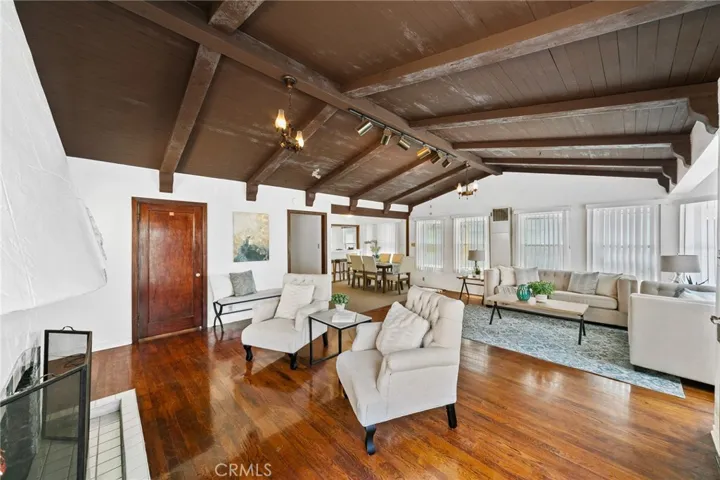 22 65th Place, Long Beach, California 90803