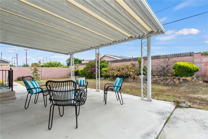 Patio cover is an added bonus.