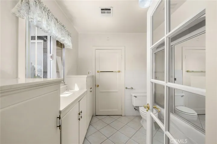 7220 Central Avenue, Highland, California 92346