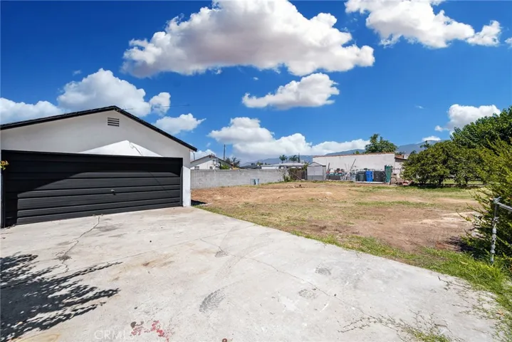 7220 Central Avenue, Highland, California 92346