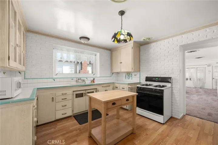 7220 Central Avenue, Highland, California 92346