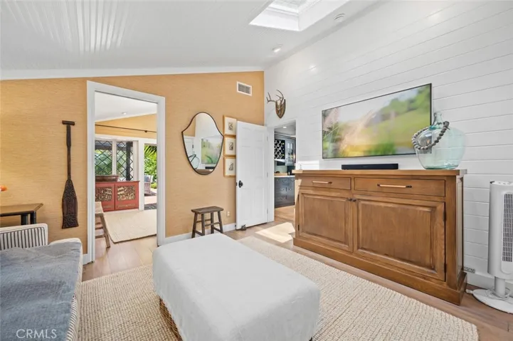 359 Magnolia Drive, Laguna Beach, California 92651