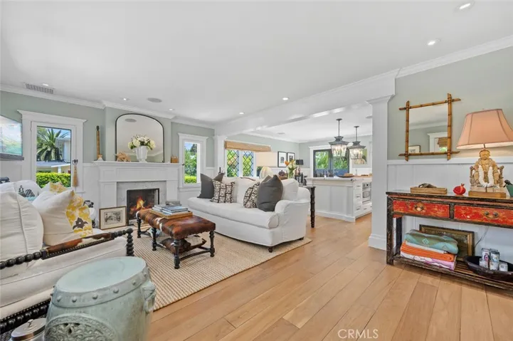 359 Magnolia Drive, Laguna Beach, California 92651