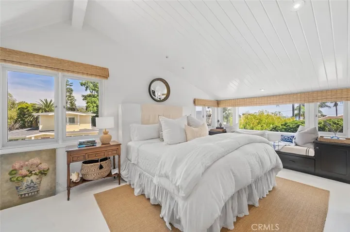 359 Magnolia Drive, Laguna Beach, California 92651