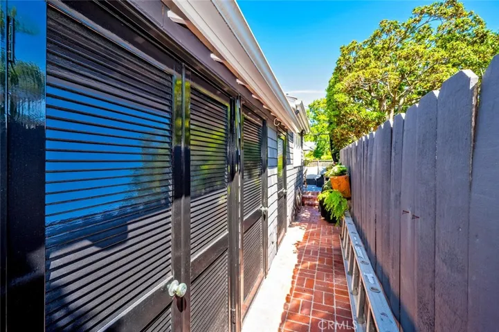 359 Magnolia Drive, Laguna Beach, California 92651
