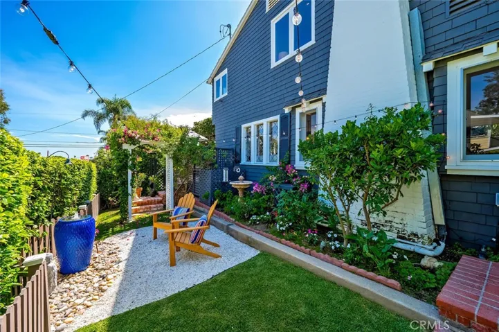 359 Magnolia Drive, Laguna Beach, California 92651