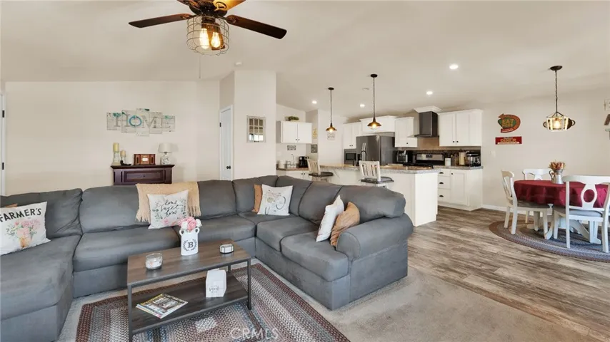 2755 Arrow Highway Unit 154, La Verne, California 91750